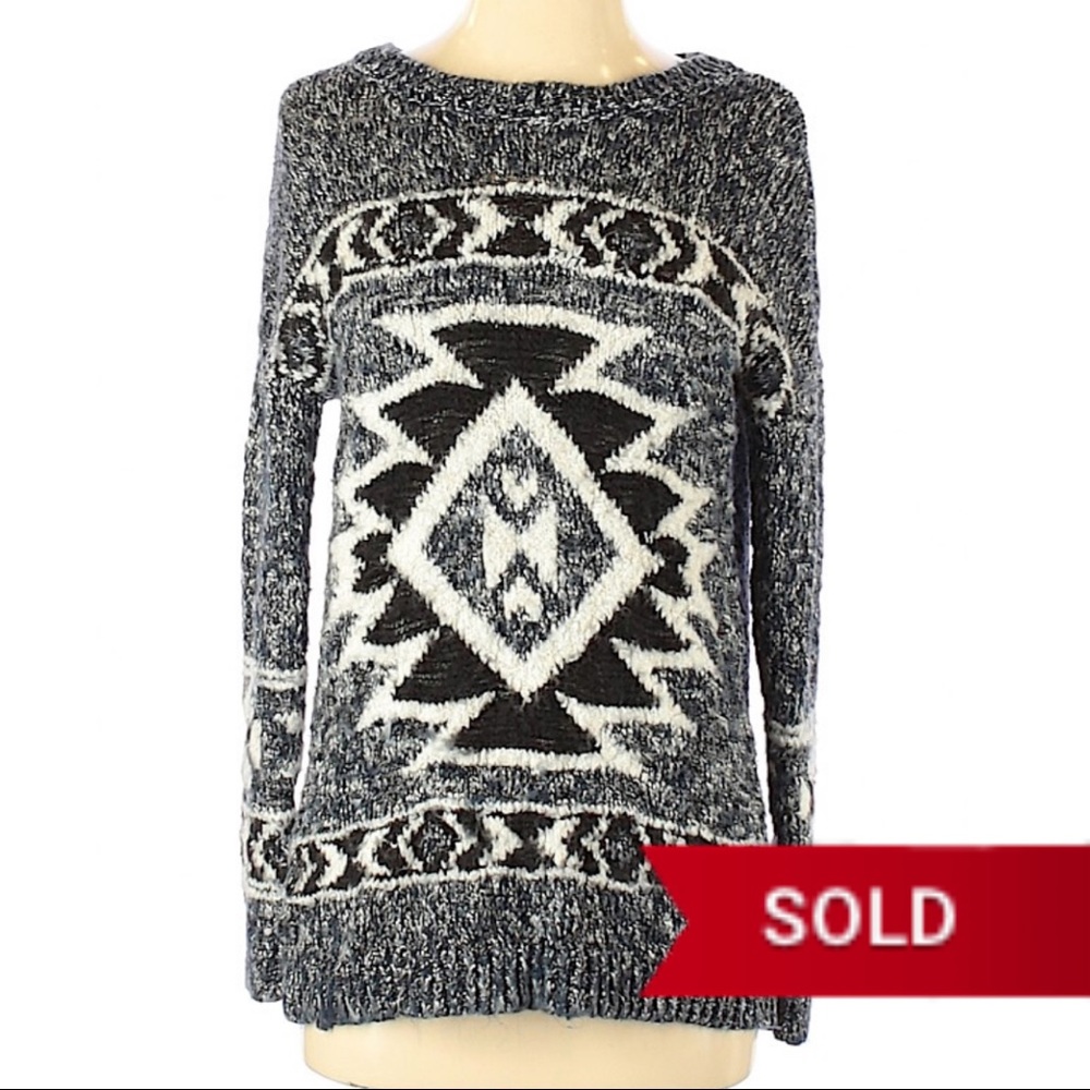 LIKE NEW Small Garage Oversized Boho Aztec Sweater